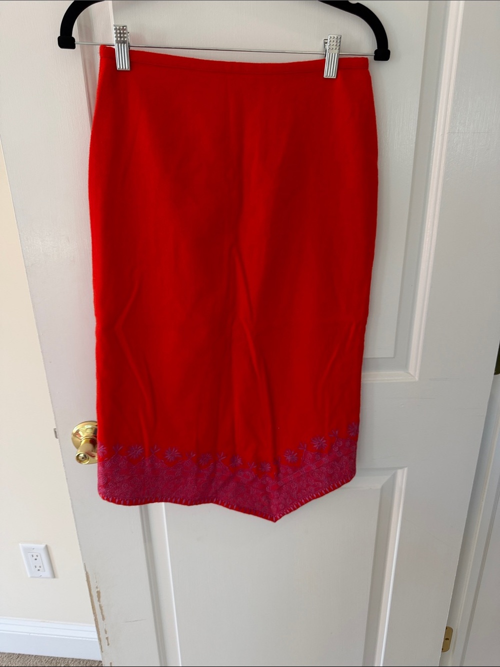 Red/Orange Embroidered Hem Pencil Skirt